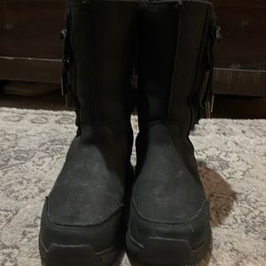 Ugh snow boots